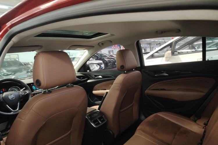 Used Buick Regal 2017 20T Luxury Model
