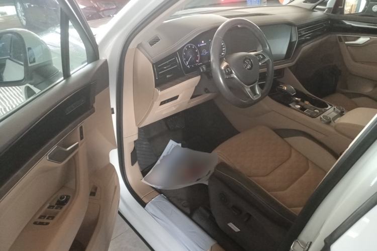 Used Volkswagen Touareg 2019 3.0 TSI Advanced Version China V Standard