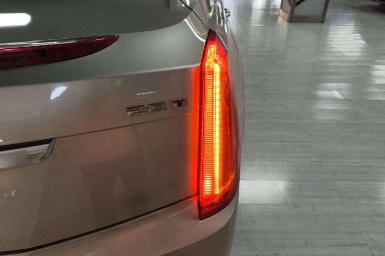 Used Cadillac XTS 2016 28T Luxury Version
