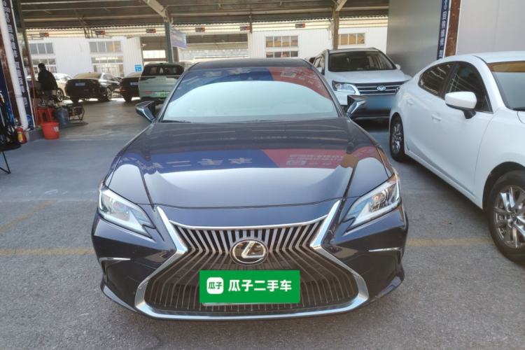 TDK.VehicleDetails.img