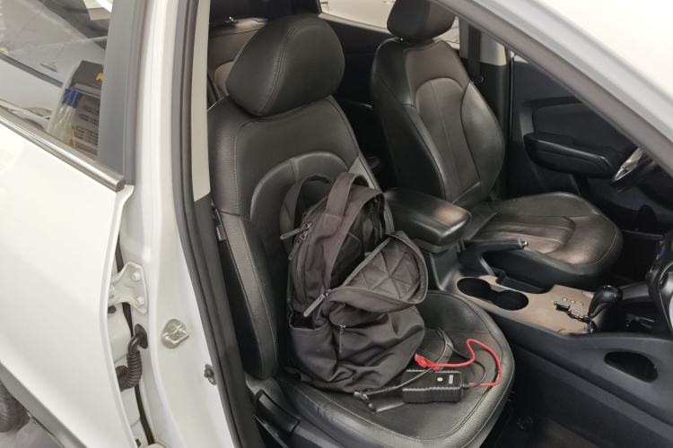 Used Hyundai ix35 2015 2.0L Automatic 2WD Smart Type China IV
