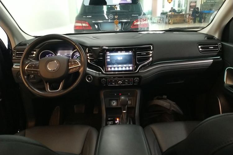 Used  Grand Commander 2022 2.0T Two-Wheel Drive Luxury Version
