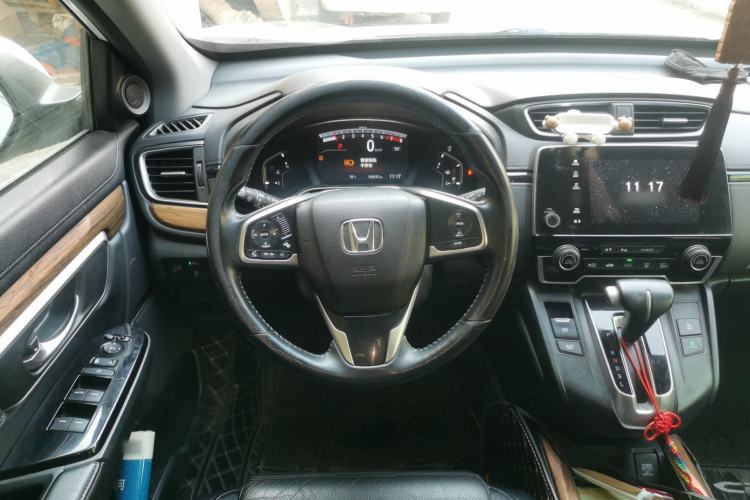 Used Honda CR-V 2017 240TURBO CVT Front-Wheel Drive Fashion Edition