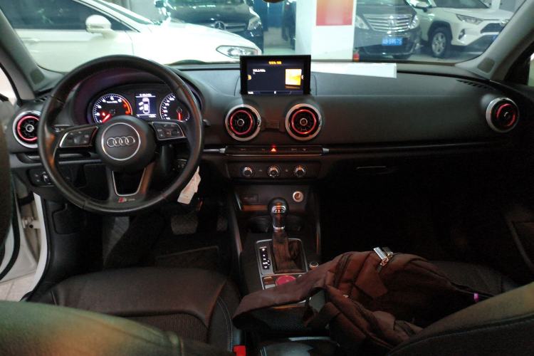 Used Audi A3 2017 Limousine 35 TFSI Fashion Model