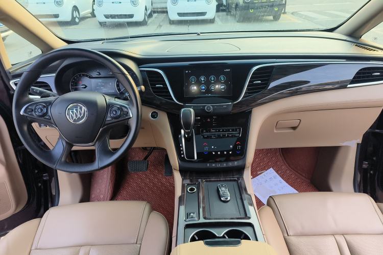 Used Buick GL8 2018 ES 28T Flagship Model China VI Standard
