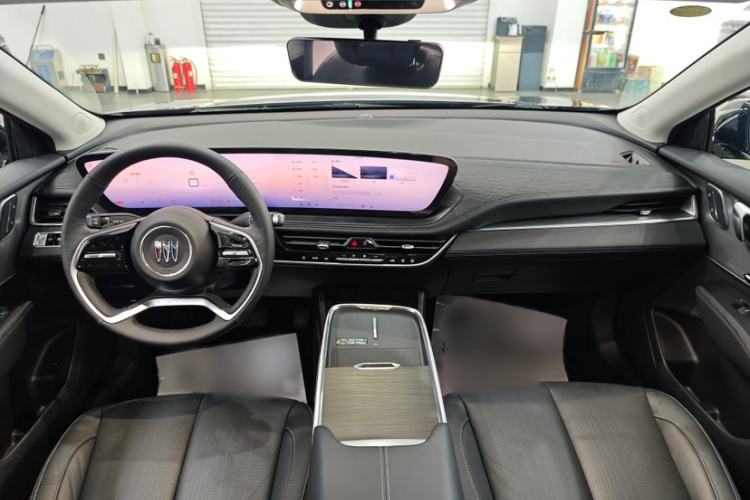 Used Buick LaCrosse 2023 28T Prestige Edition
