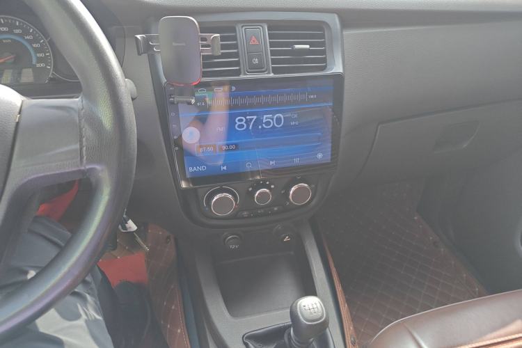 Used Wuling Rongguang V 2019 1.5L Standard Version China VI LAR
