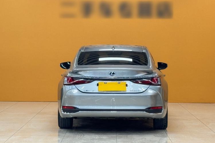 Used Lexus ES 2020 300h Premier Edition