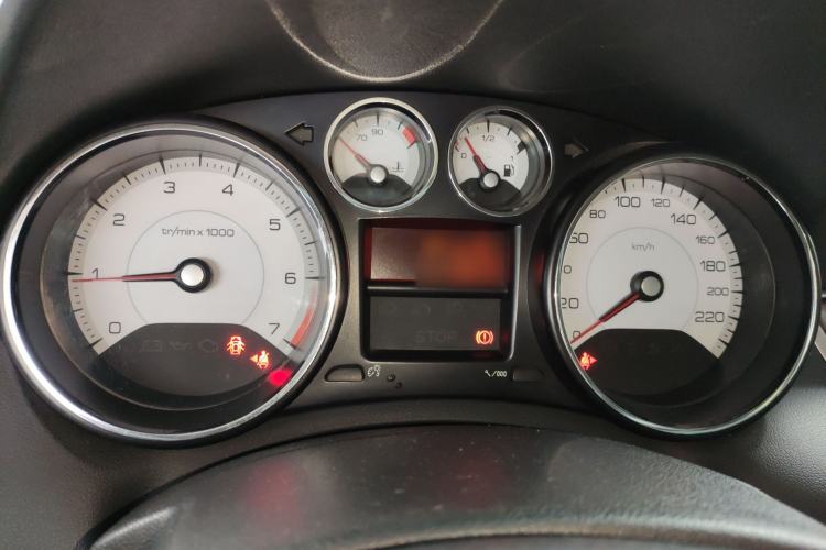 Used Peugeot 308 2014 Enjoy Edition Classic 1.6L Automatic Premium Model
