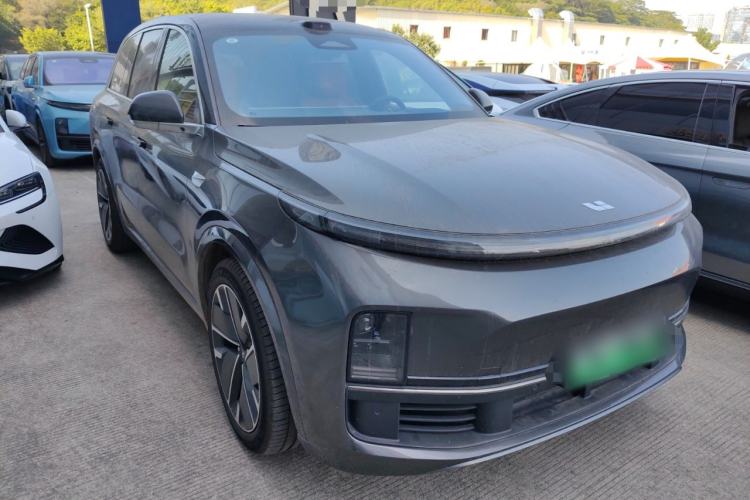 Used Li Auto L8 2025 Ultra Smart Refreshed Edition
