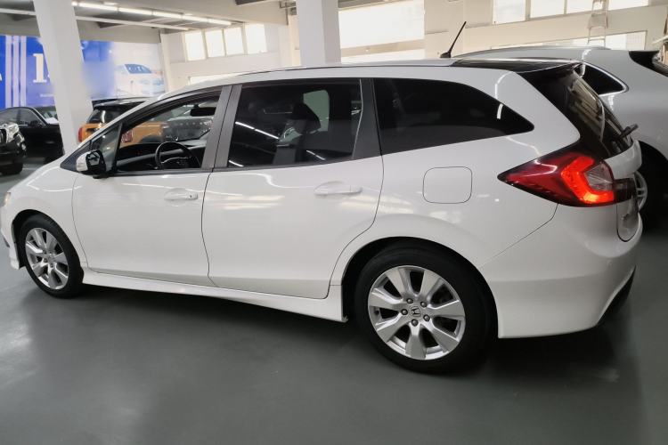 Used Honda Jade 2014 1.8L Automatic Comfort Elite Version 5 Seats
