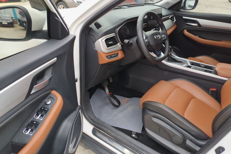 Used Geely Auto Vision X6 2020 1.4T CVT Luxury Edition
