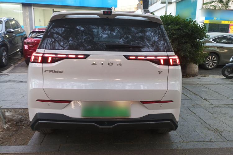 Used AION Y 2021 70 Tech Vitality Edition
