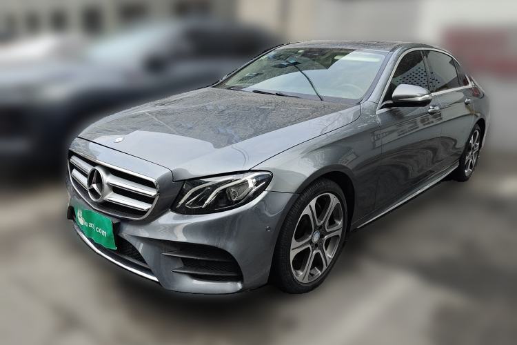 Used Mercedes-Benz E-Class 2016 E 300 L Sporty and Stylish Model