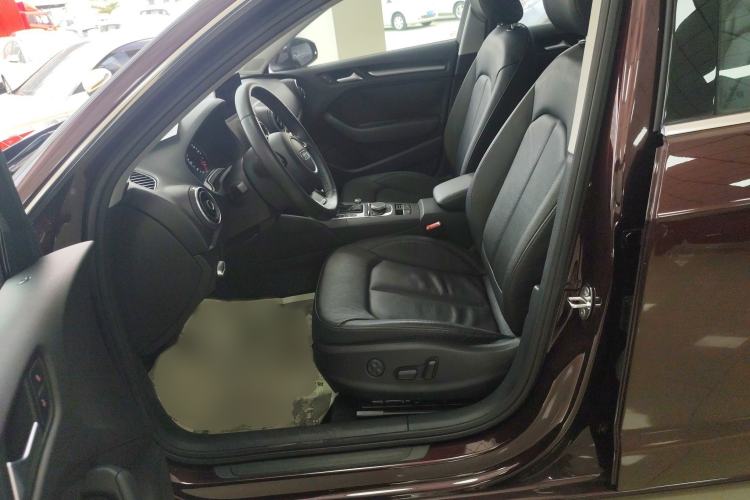 Used Audi A3 2014 Sportback 35 TFSI Automatic Comfort Model
