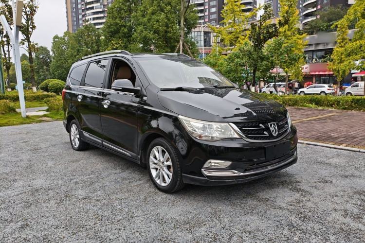 Used Baojun 730 2016 1.5L Manual Comfort Version 7 Seats China V Emission Standard