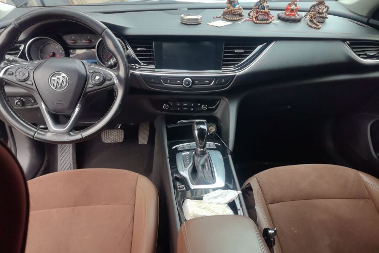 Used Buick Regal 2019 20T Luxury Model China VI Standard