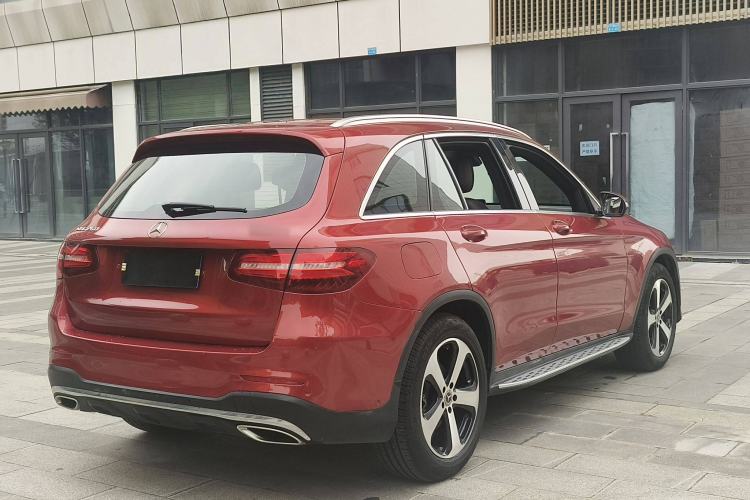Used Mercedes-Benz GLC 2019 GLC 260 4MATIC Luxury Model
