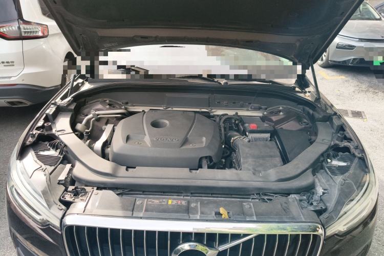 Used Volvo XC60 2019 T5 4x4 Smart Edition China V Standard
