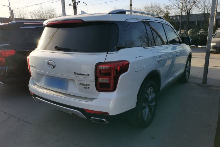 Used GAC Trumpchi GS8 2017 320T Two-Wheel Drive Luxury Smart Connectivity Version (7 Seats)
