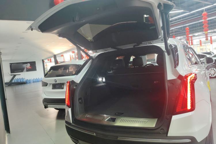 Used Cadillac XT5 2021 28T Luxury Version
