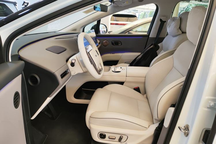 Used Li Auto Li Auto i8 2025 Standard Edition