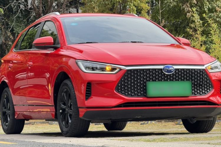 Used BYD e2 2019 Standard Range Model – Smart & Comfortable Version