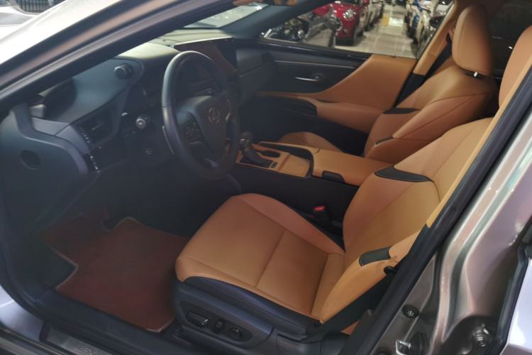 Used Lexus ES 2022 200 Excellence Edition