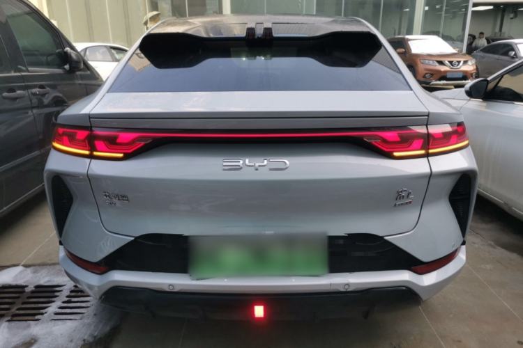 Used BYD Song L EV 2025 Intelligent Driving Version 662 km LiDAR Excellence Edition
