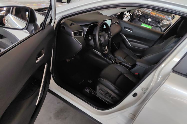 Used Toyota FRONTLANDER 2023 2.0L Smart Electric Hybrid Dual-Engine Luxury Edition
