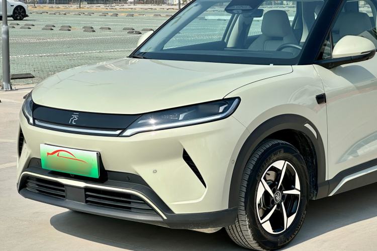 Used BYD Yuan UP 2025 Intelligent Driving Version 401 km Leading Edition