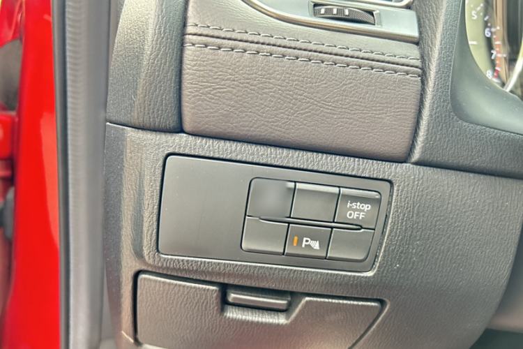 Used Mazda Atenza 2018 2.5L Blue Sky Sport Edition China VI compliant
