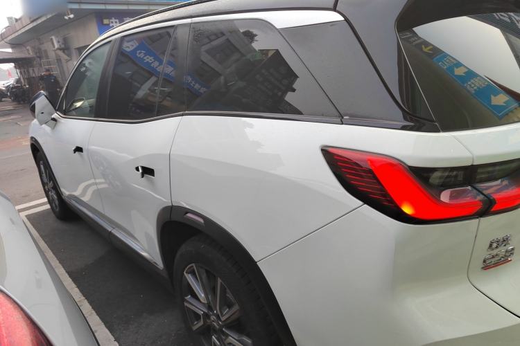 Used Nio ES8 2020 450 km Range 7-Seater Version
