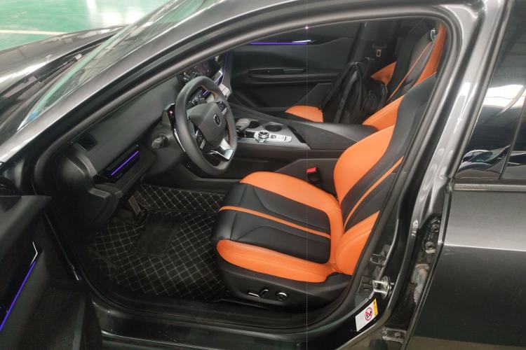 Used Changan UNI-V 2024 1.5T Prestige Sport Edition
