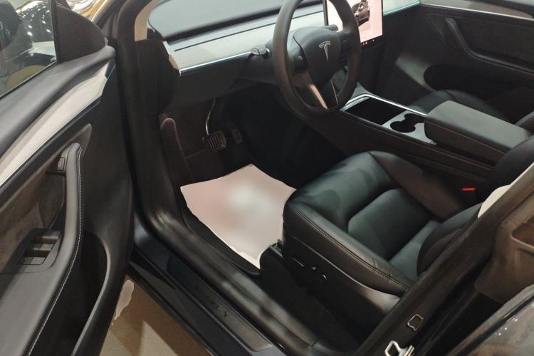 Used Tesla Model Y 2024 Rear-Wheel-Drive Version