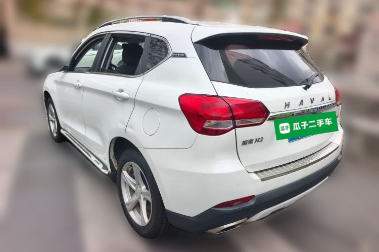 Used Haval H2 2018 Chuanxiang Edition Blue Badge 1.5T Manual Two-Wheel Drive Fashionable Model