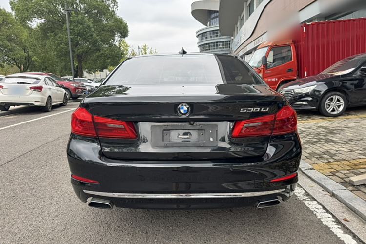 Used BMW 5 Series 2019 530Li Leading Model Luxury Package