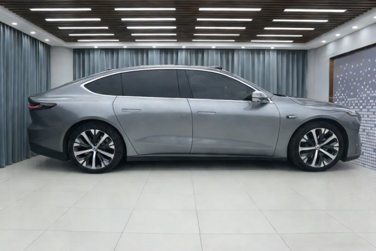 Used Nio ET7 2024 75 kWh Executive Edition
