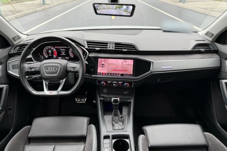 Used Audi Q3 Sportback 2022 40 TFSI Fashion Model
