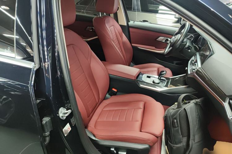 Used BMW 3 Series 2021 Second Facelift 325Li M Sport Package
