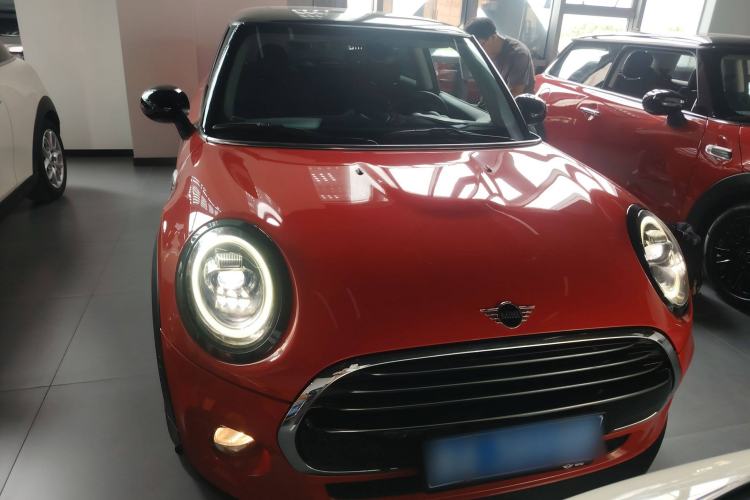 Used  MINI 2018 1.5T COOPER Classic Edition
