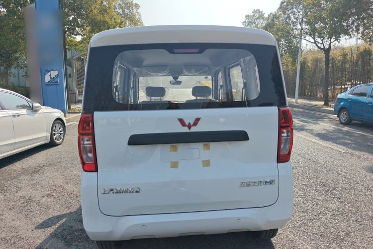 Used Wuling Zhiguang New Energy 2025 Standard Model