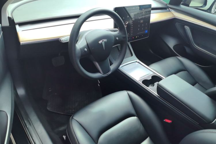 Used Tesla Model 3 2022 Rear-Wheel-Drive Version
