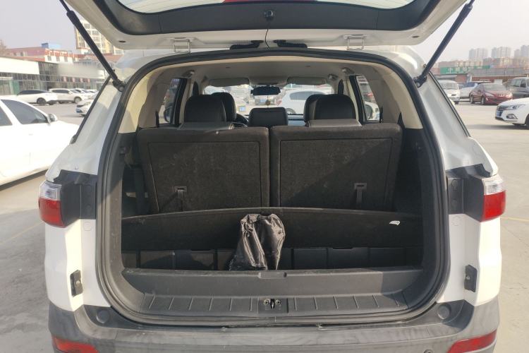 Used Dongfeng Fengon S560 2018 1.8L Manual Urban Model 7 Seats