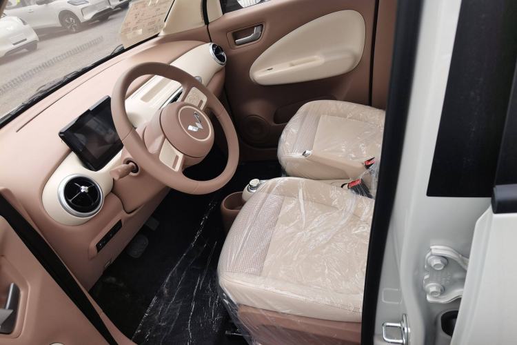 Used Wuling Hongguang MINIEV 2025 Four-Door Version Advanced Edition
