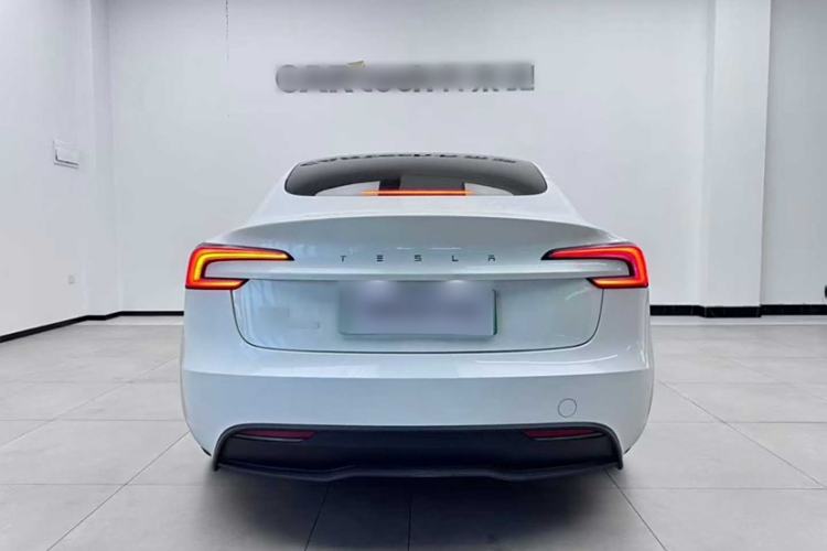 Used Tesla Model 3 2023 Rear-Wheel-Drive Version
