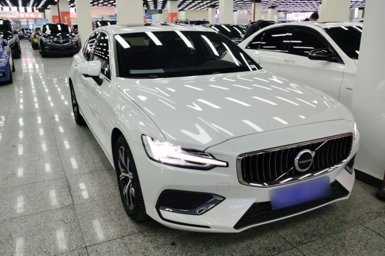 Used Volvo S60 2024 B4 Zhiyi Luxury Edition
