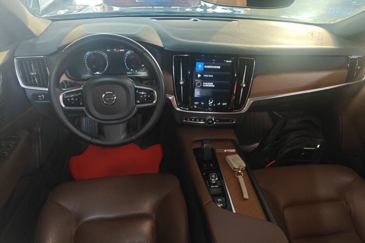 Used Volvo S90 2021 B5 Zhiyi Luxury Edition
