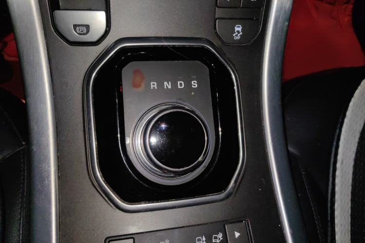 Used Land Rover Range Rover Evoque 2018 240PS PURE Style Edition