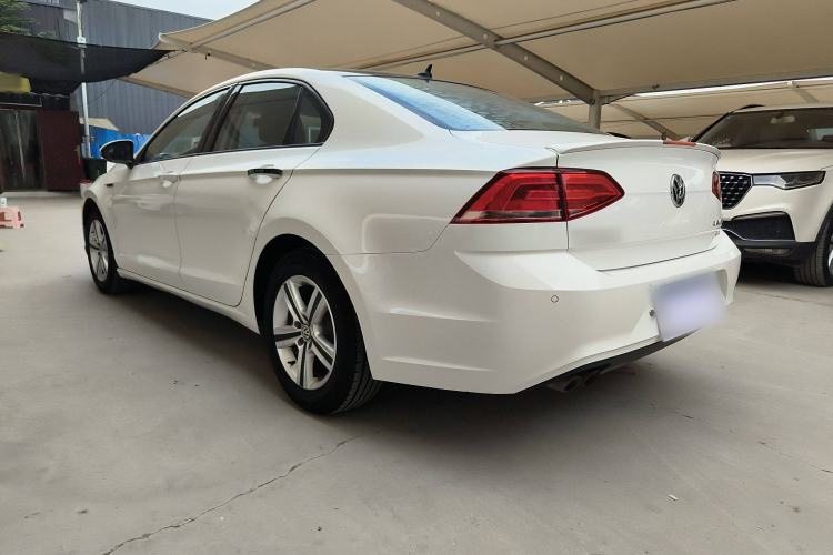 Used Volkswagen Lamando 2018 230TSI DSG Fashion Edition
